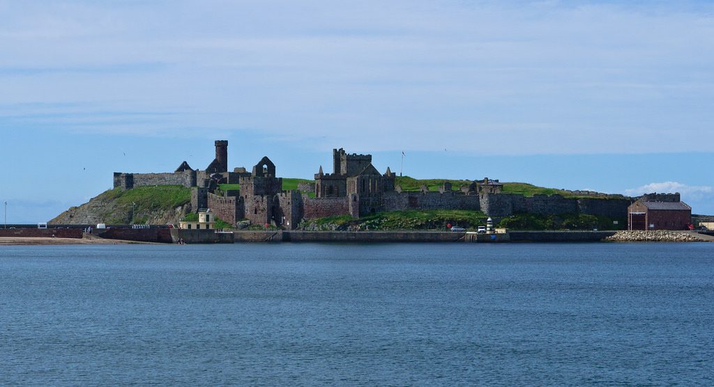 Peel Castle Photo by: giborn_134 CC BY-ND 2.0