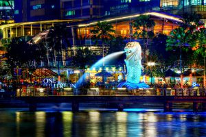 A Night Perspective on the Singapore Merlion Photo by: Erwin Soo CC BY 2.0