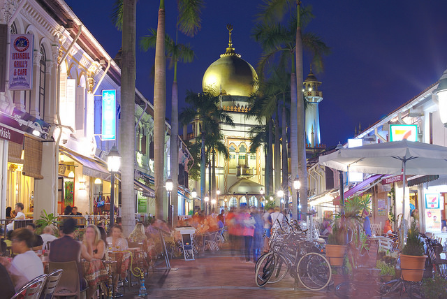 Dining Around Arab Street Photo by: Nicolas Lannuzel CC BY-SA 2.0